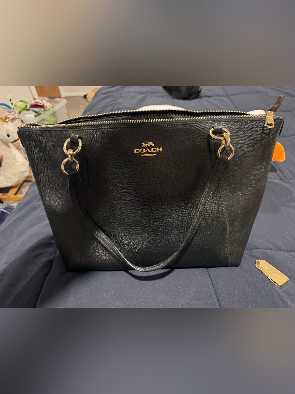 COACH Black Leather Shoulder Bag with Gold Hardware